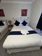 All Seasons Gatwick Guest House