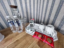 All Seasons Gatwick Guest House