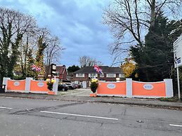 All Seasons Gatwick Guest House