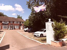 All Seasons Gatwick Guest House