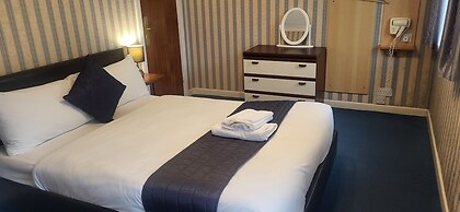 All Seasons Gatwick Guest House