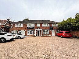 All Seasons Gatwick Guest House