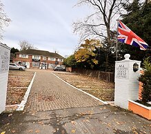 All Seasons Gatwick Guest House