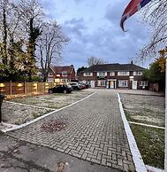 All Seasons Gatwick Guest House