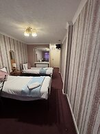 All Seasons Gatwick Guest House