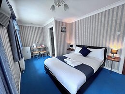 All Seasons Gatwick Guest House