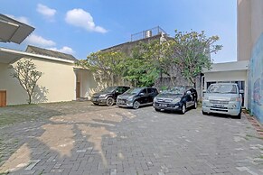 OYO Capital O 90410 Griya Amanah Jajar Syariah