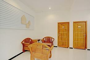 OYO Capital O 90410 Griya Amanah Jajar Syariah