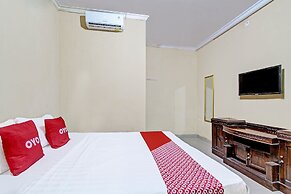 OYO 91353 Hotel Surya Andesa