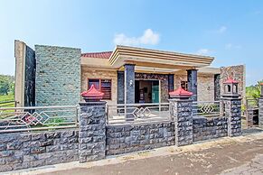 OYO 91353 Hotel Surya Andesa