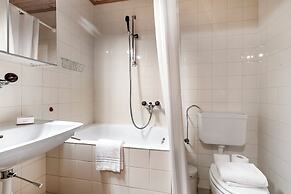 Rustico Stock With Free Wifi