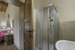 Leopolda in Selvarella pool and Wi-Fi