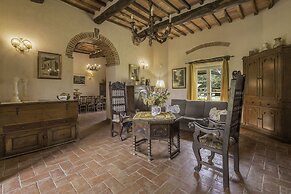 Leopolda in Selvarella pool and Wi-Fi