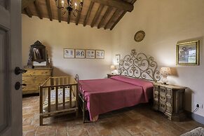 Leopolda in Selvarella pool and Wi-Fi