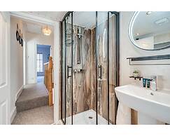 Central Belfast Apartments: Retro R&R