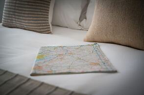 Central Belfast Apartments: Retro R&R