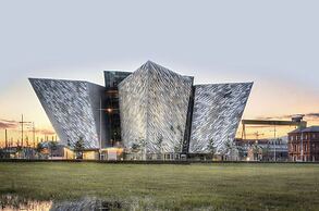 Central Belfast Apartments: Retro R&R