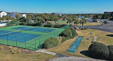 Apatb 164 2 Bedroom Condo by Redawning