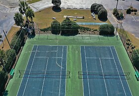 Apatb 164 2 Bedroom Condo by Redawning