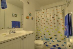 Apatb 164 2 Bedroom Condo by Redawning