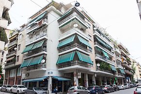 Beautiful Retro Apt in Koukaki