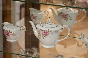 Beautiful Retro Apt in Koukaki