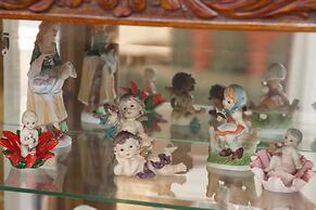 Beautiful Retro Apt in Koukaki