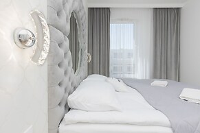 Glamour Apartment Warsaw by Renters