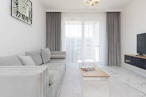 Glamour Apartment Warsaw by Renters