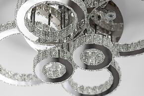 Glamour Apartment Warsaw by Renters