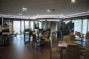 Mood Hotel