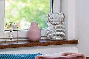 Kosinskiego With Parking by Renters