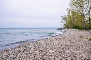 GLOBALSTAY Sunny Basement Brontë park