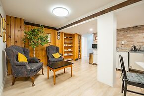 GLOBALSTAY Sunny Basement Brontë park