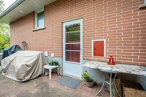 GLOBALSTAY Sunny Basement Brontë park