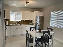 Little Habana Aparts close to Calle 8