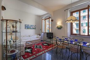 Uno Scorcio sul Mare by Wonderful Italy