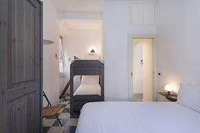 Uno Scorcio sul Mare by Wonderful Italy