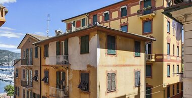 Uno Scorcio sul Mare by Wonderful Italy