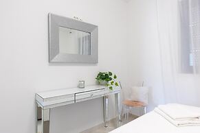 Apartment Summer Breeze Okrug Gornji