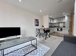 Stunning City Centre Apartment - Sleeps 4