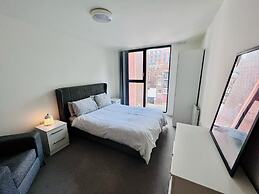 Stunning City Centre Apartment - Sleeps 4