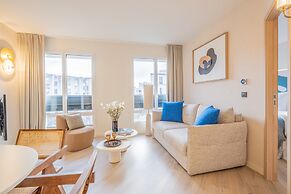 Yuna Porte Maillot - ApartHotel