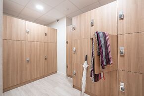 Yuna Porte Maillot - ApartHotel