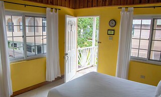 Momsplace Guesthouse