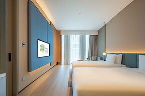 EVEN Hotel Shanghai Expo by IHG