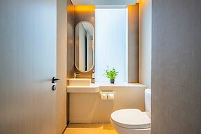 EVEN Hotel Shanghai Expo by IHG