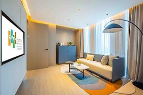 EVEN Hotel Shanghai Expo by IHG