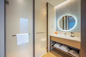 EVEN Hotel Shanghai Expo by IHG