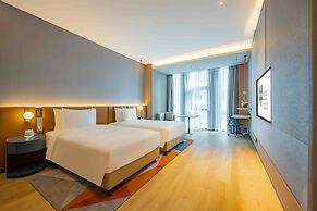 EVEN Hotel Shanghai Expo by IHG